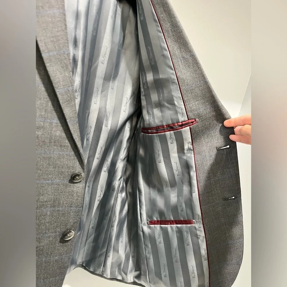 Ben Sherman Bi-Stretch Suit Jacket Blazer Sport Coat 38S Gray light blue plaid